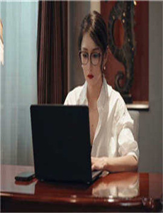 阿纳克莱托：特务密探